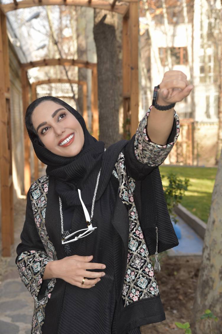 همکاری با نشریات